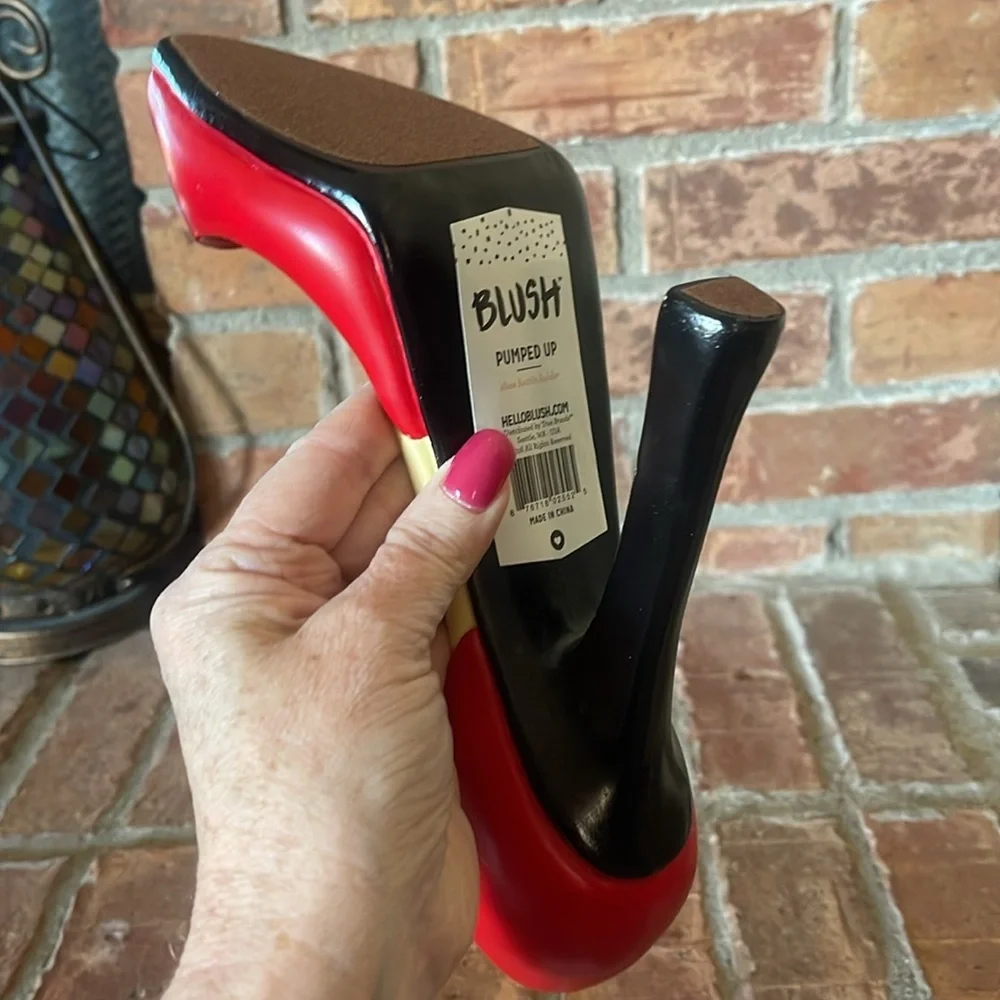 NIB Blush Pumped Up Red Heel Wine Bottle Holder